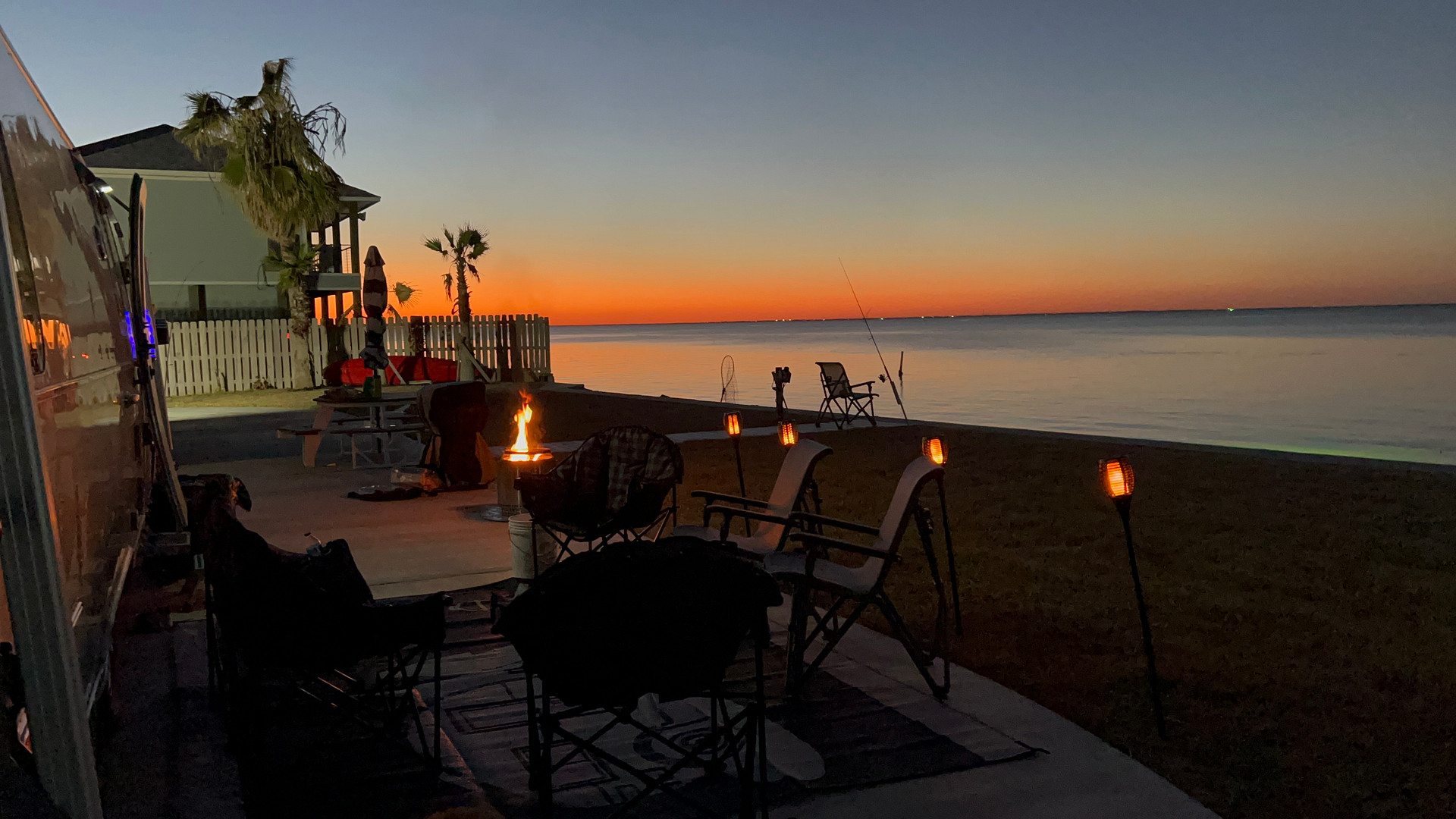BayRock Retreat at Copano Bay
