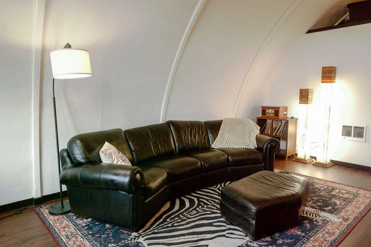 Curlew Earth Home