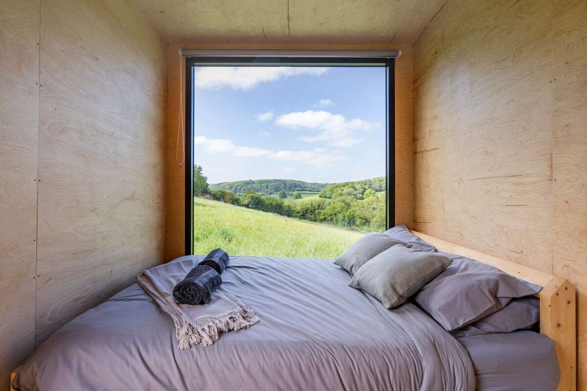 Remote Cabin w/ Unspoiled Views