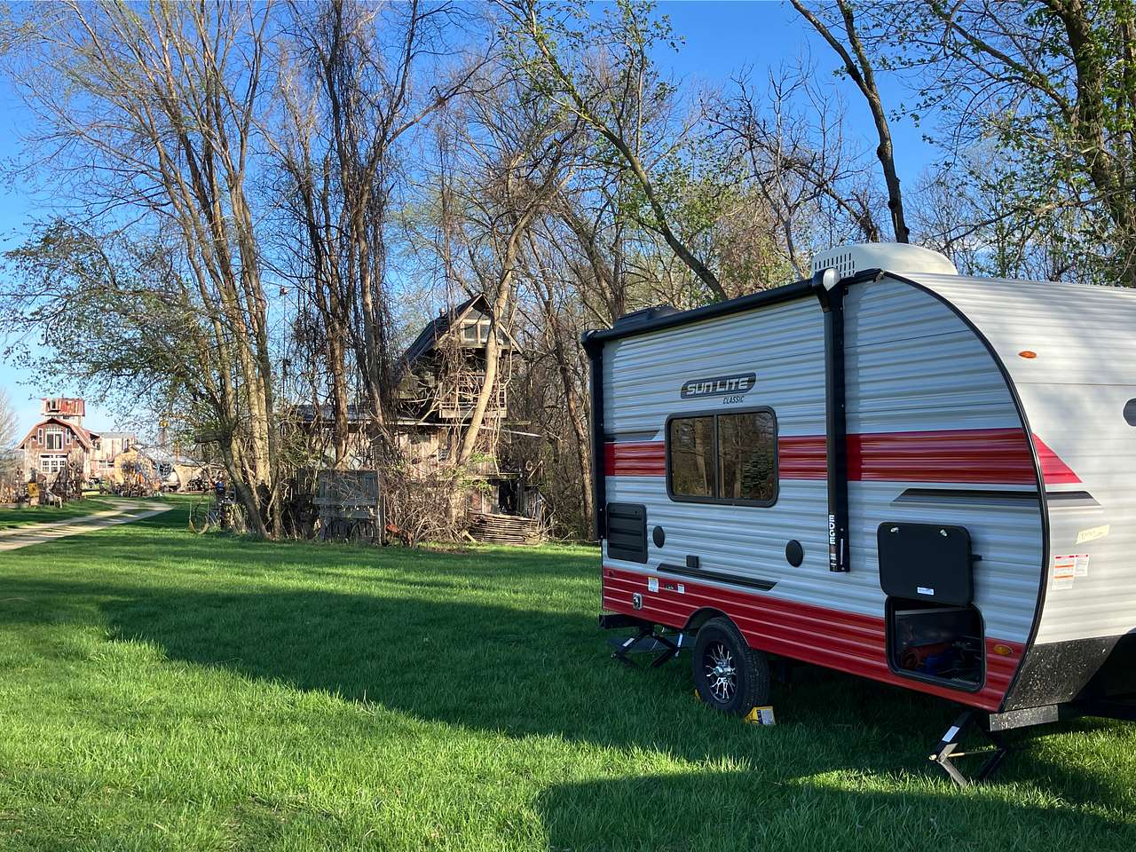 n*Everland Barnyard Camping