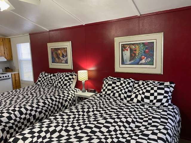 Silver Wind RV Park and Cabins
