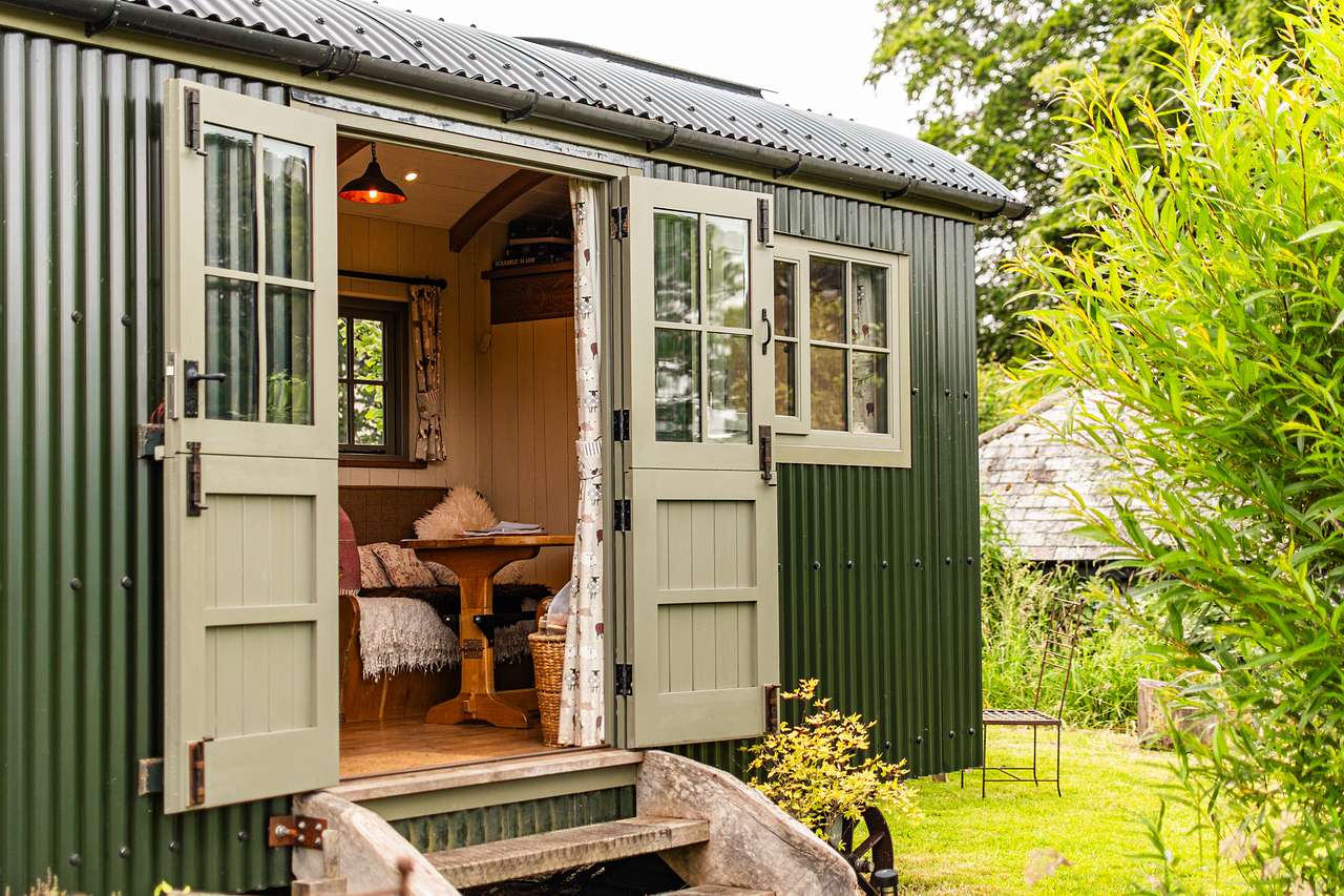 Rushford Shepherd's Hut