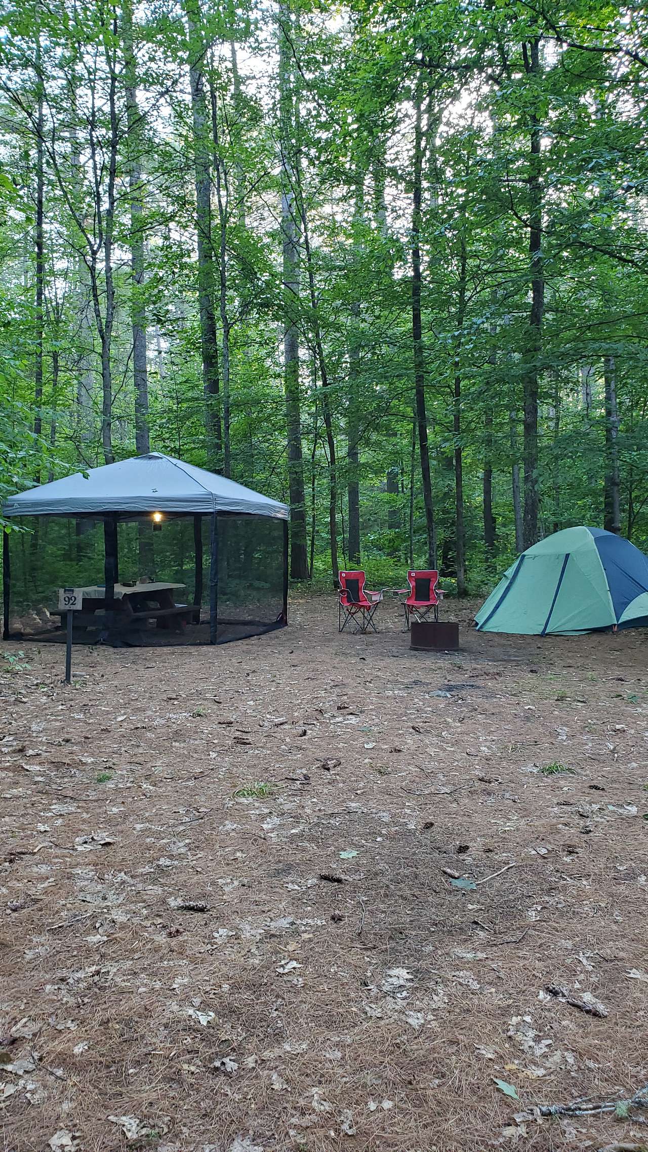 Tiny Village Ottawa River - Camping