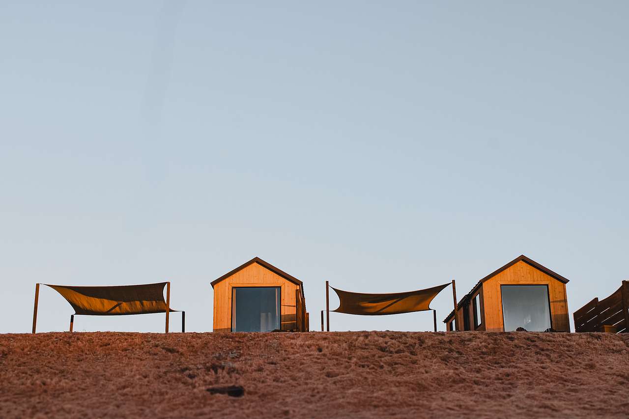 Loved the silhouette of these cabins