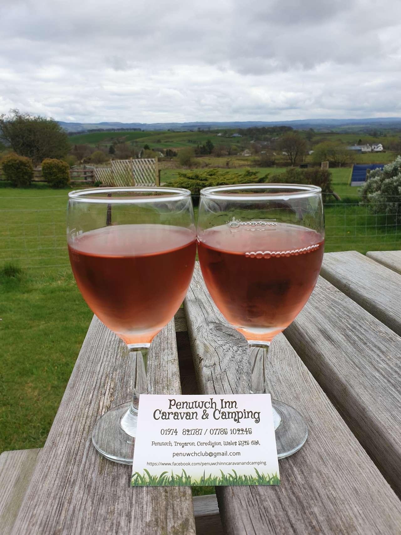 Penuwch Inn Caravan And Camping
