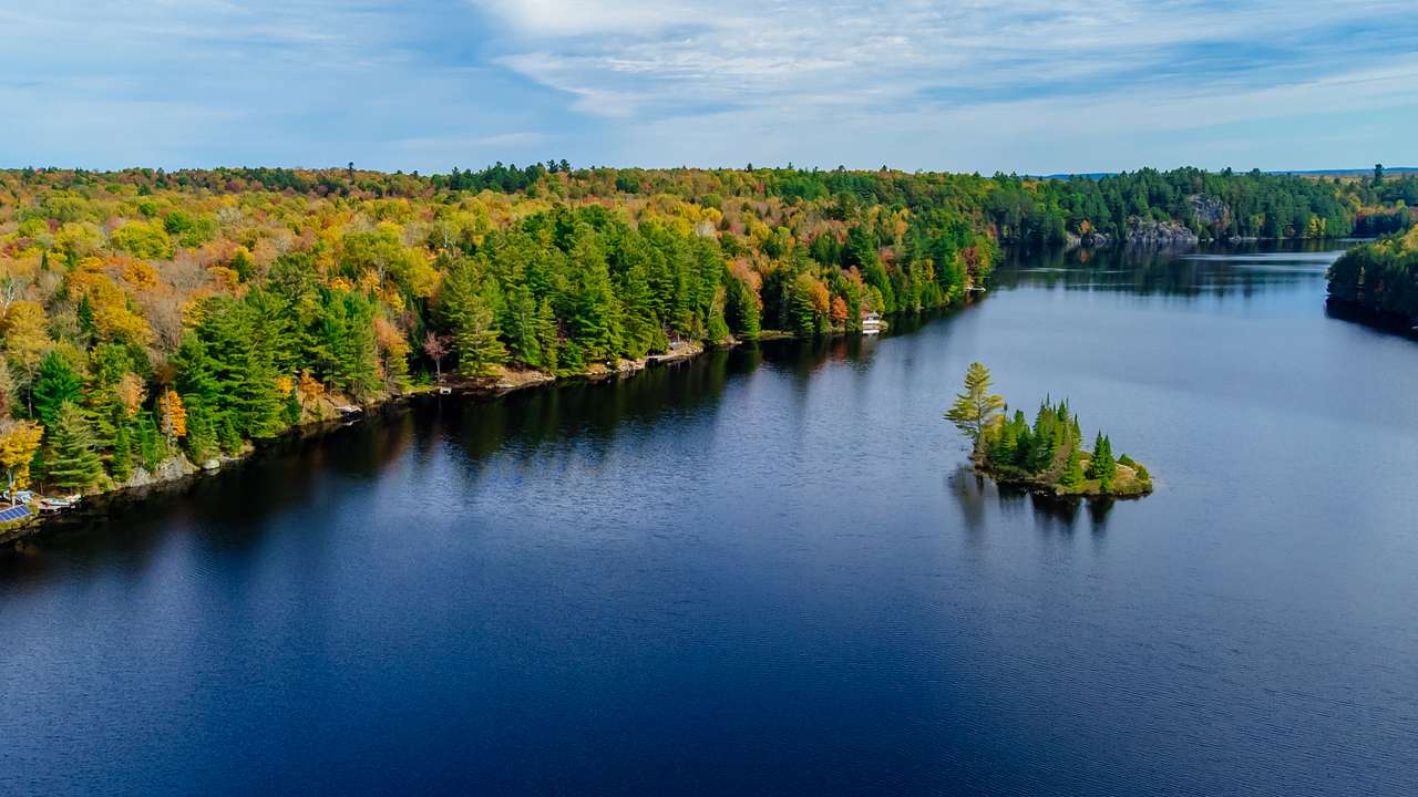 Beautiful Ragged Lake.