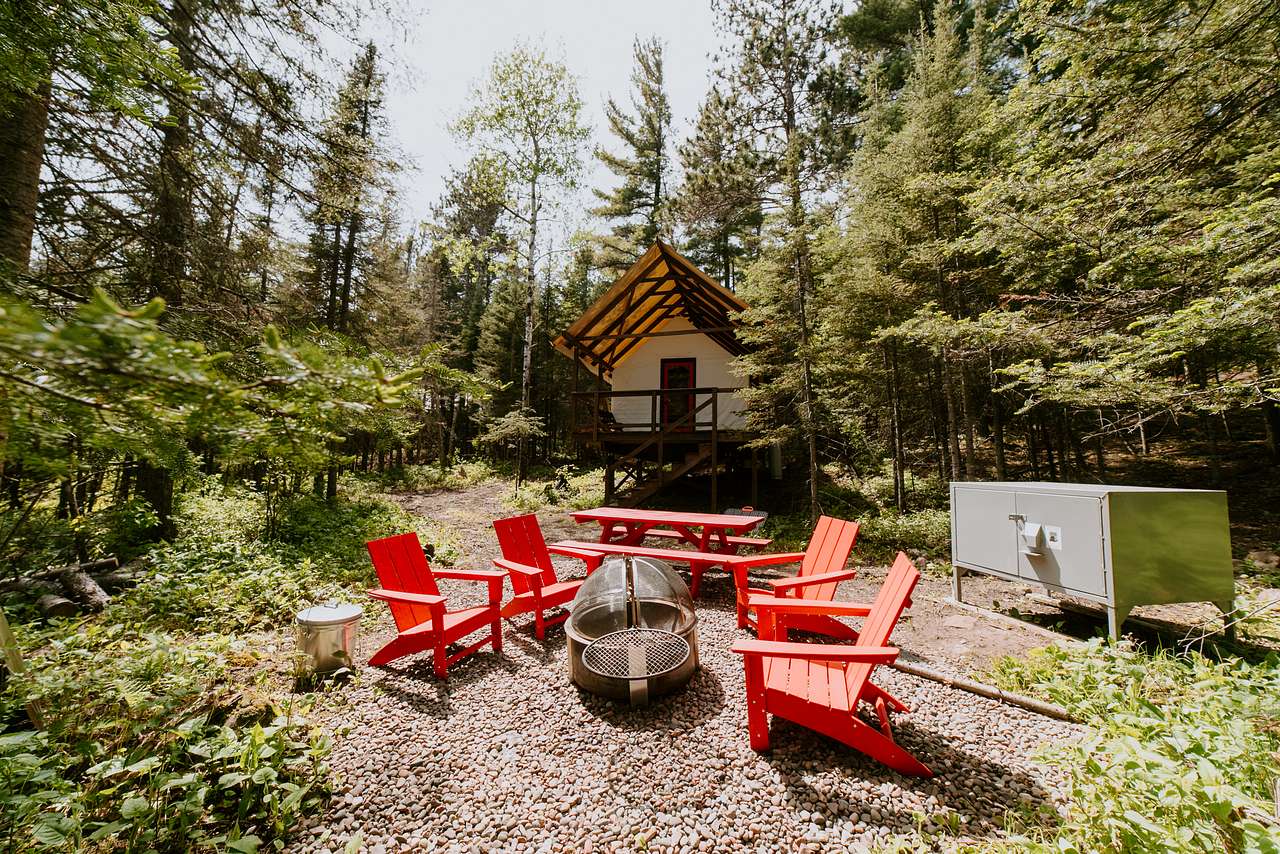 North Shore Camping. Co.