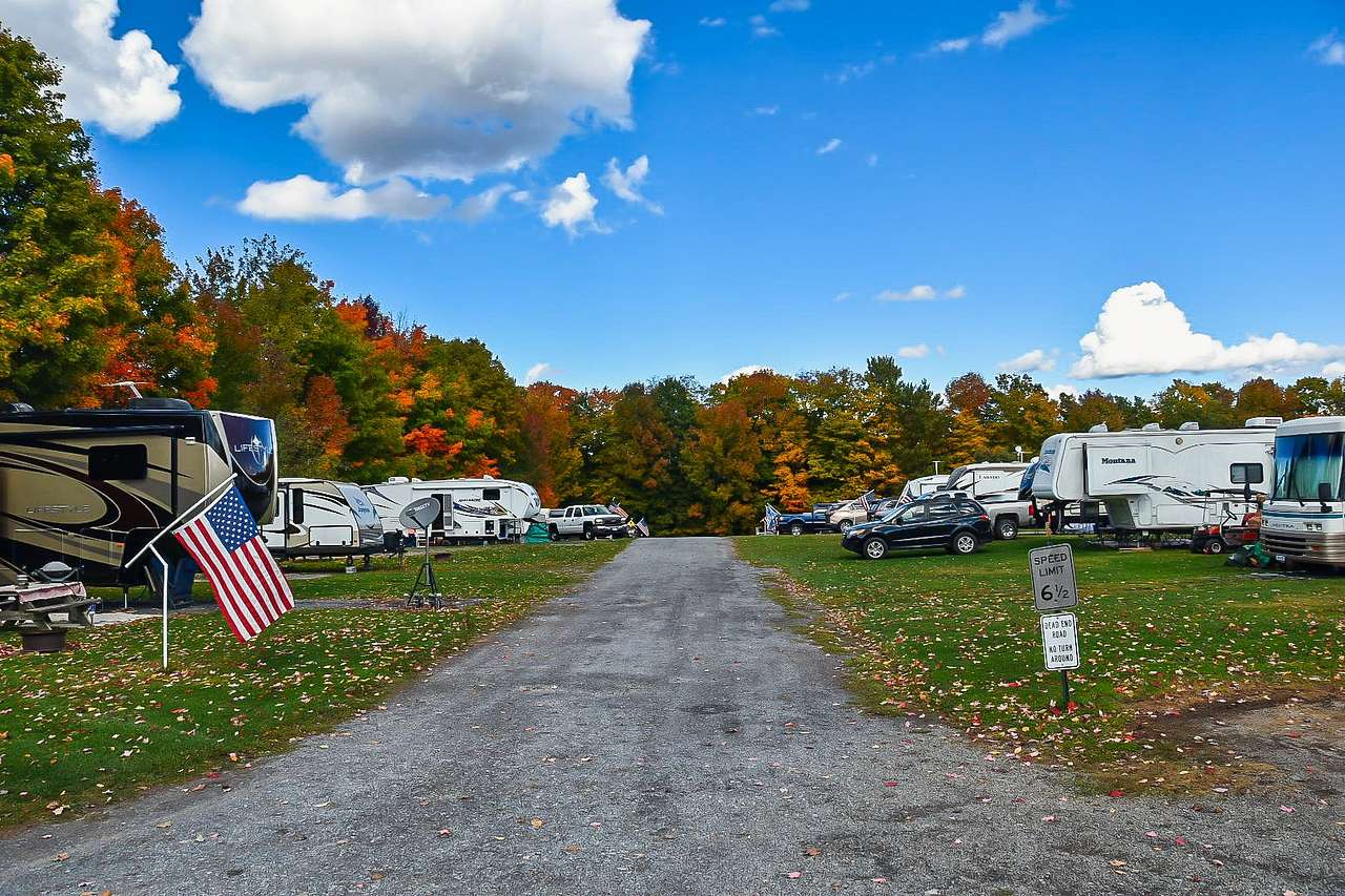 Bass Lake Resort