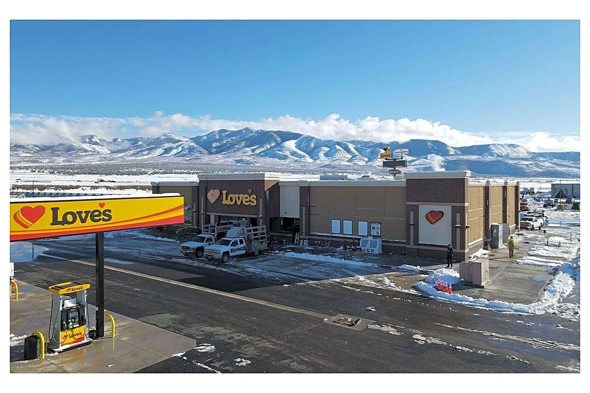 Love's RV Hookup-Fillmore UT 835
