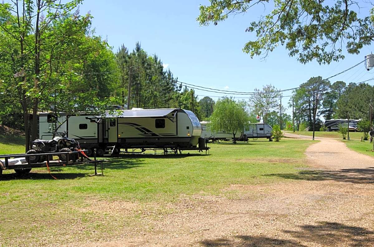 Kel's Kove Cabins & RV Park