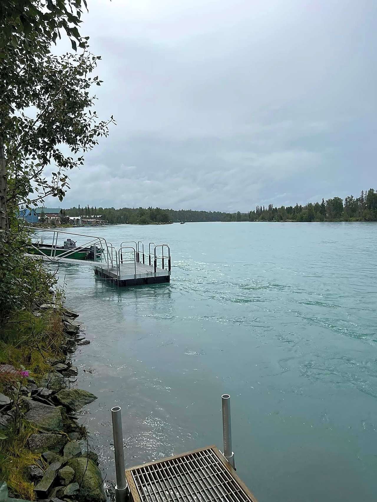Kenai Riverfront Resort