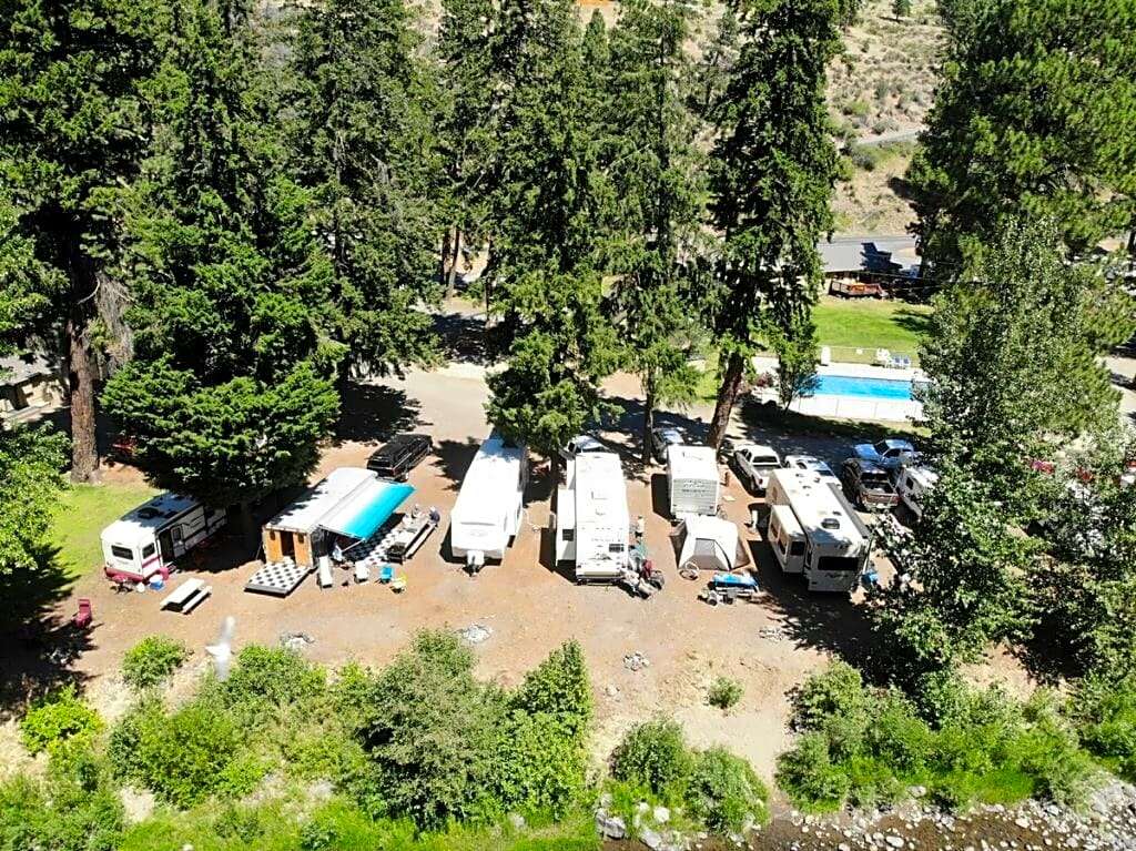 Squaw Rock RV Resort