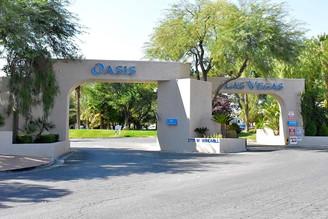 Oasis Las Vegas RV Resort