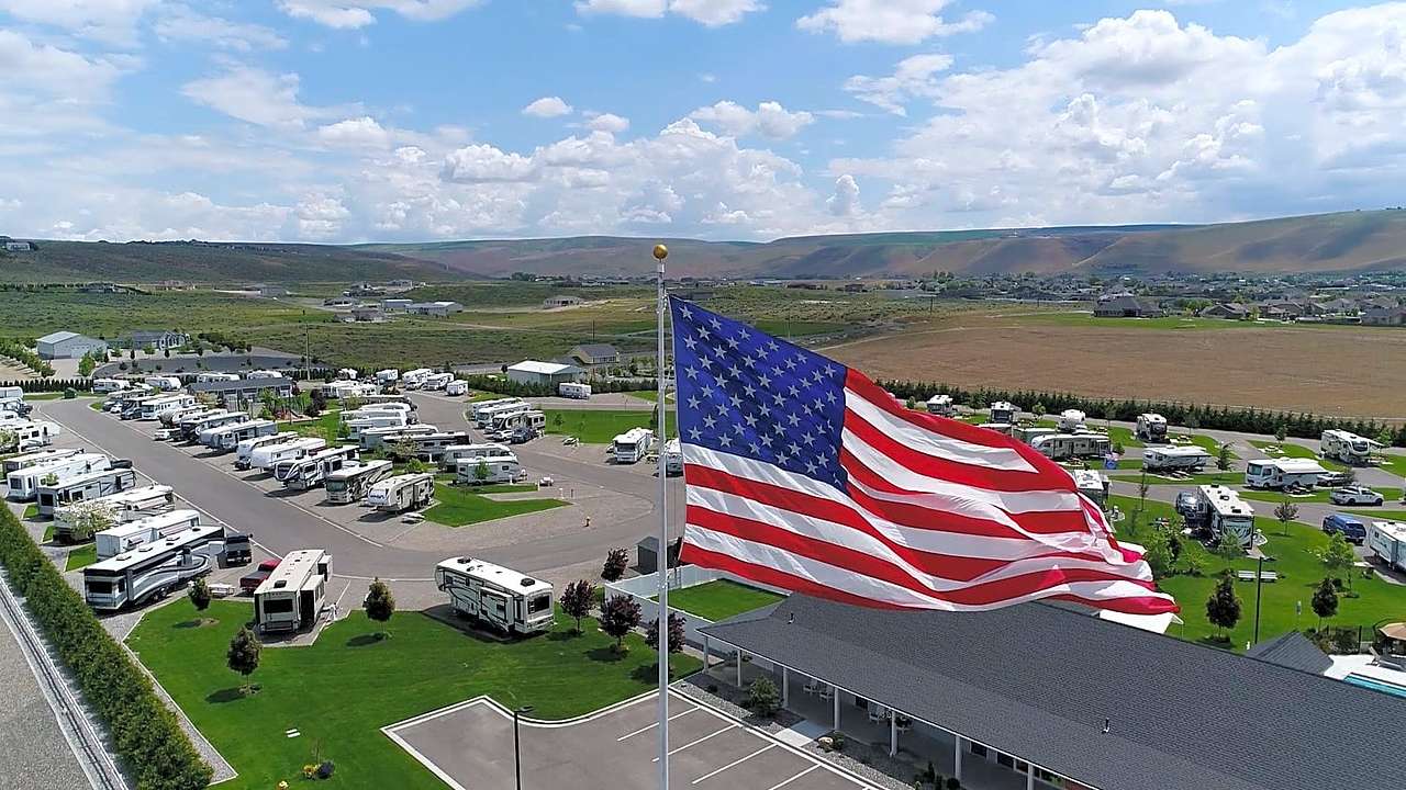 Columbia Sun RV Resort