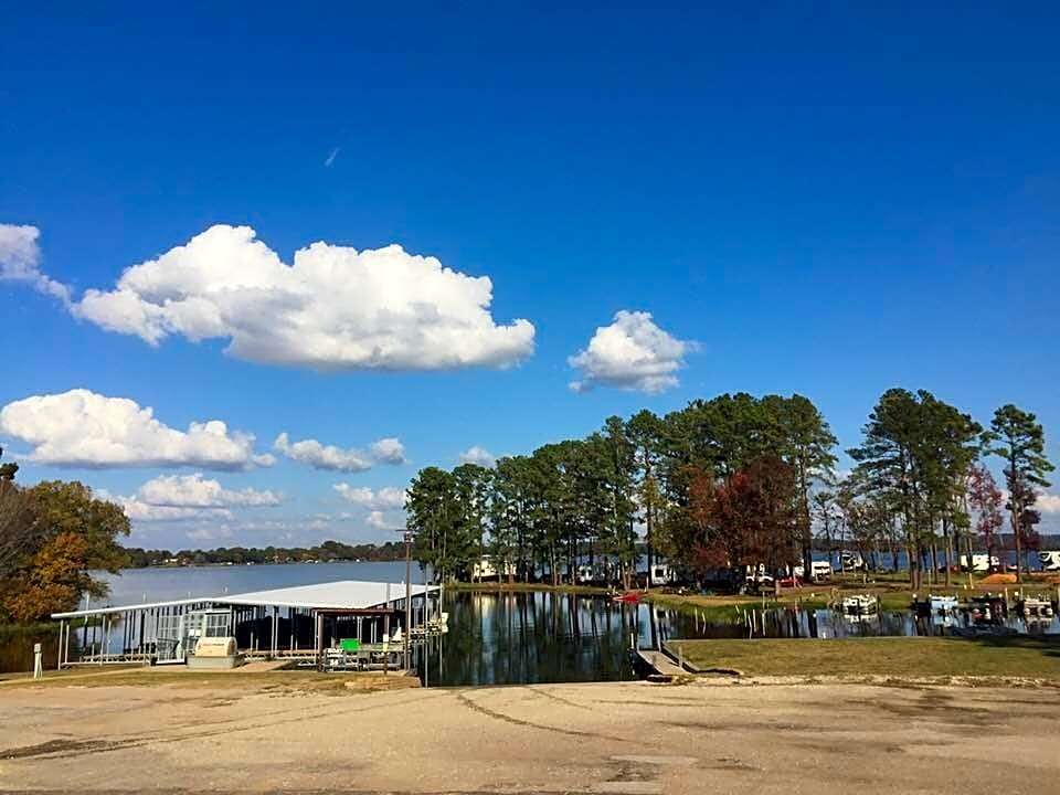 Flat Creek Marina & RV Camping