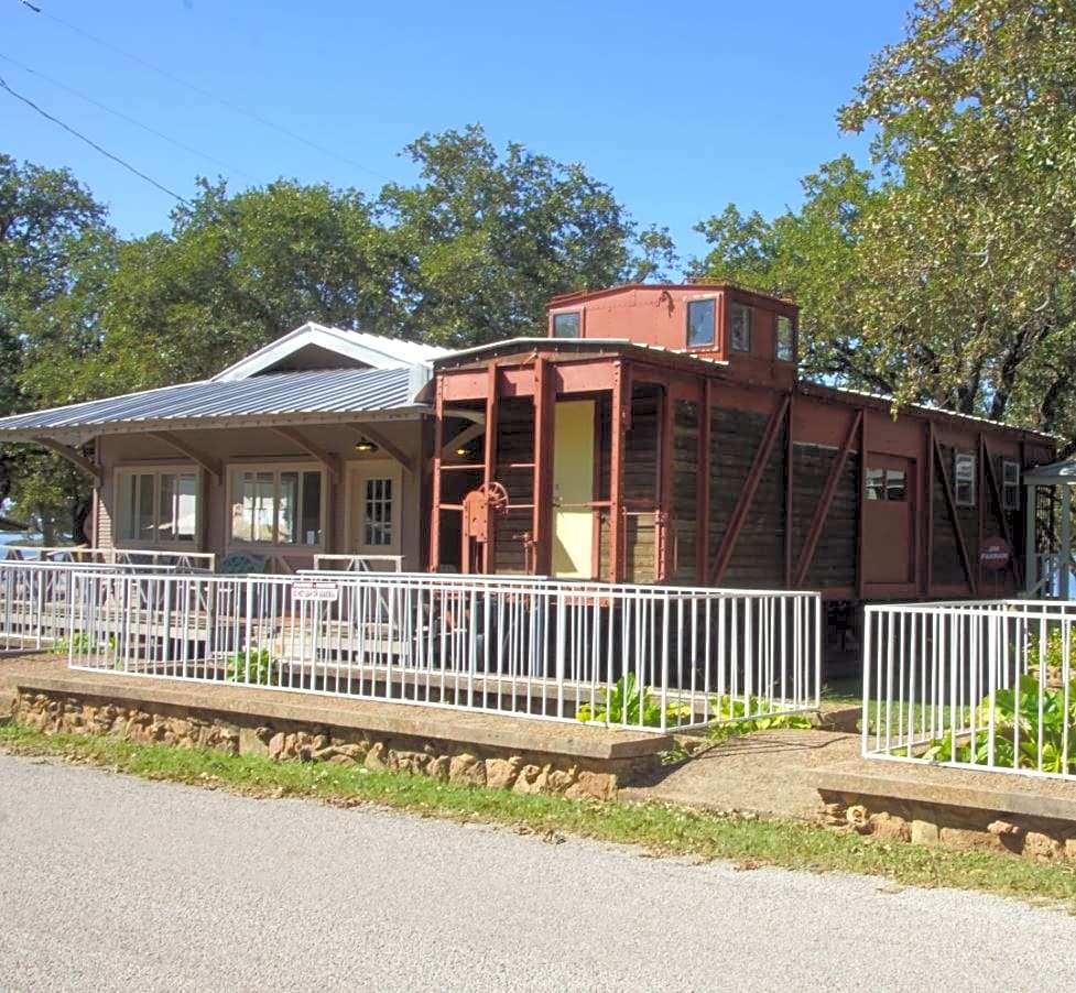 La Mancha Lake Ranch