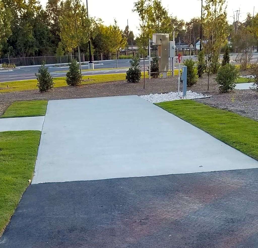 CrossRoads Coach Resort at the ROB
