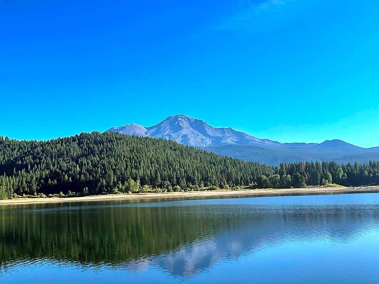 Lake Siskiyou Camp Resort