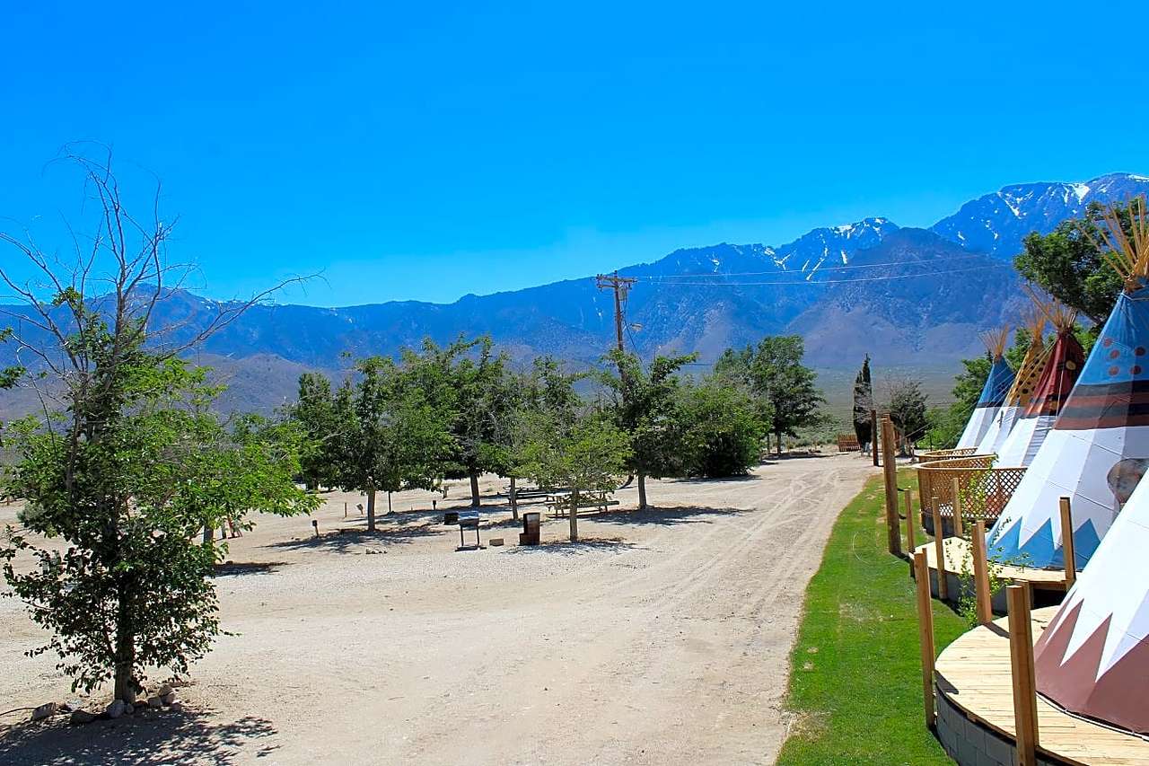 Olancha Resort
