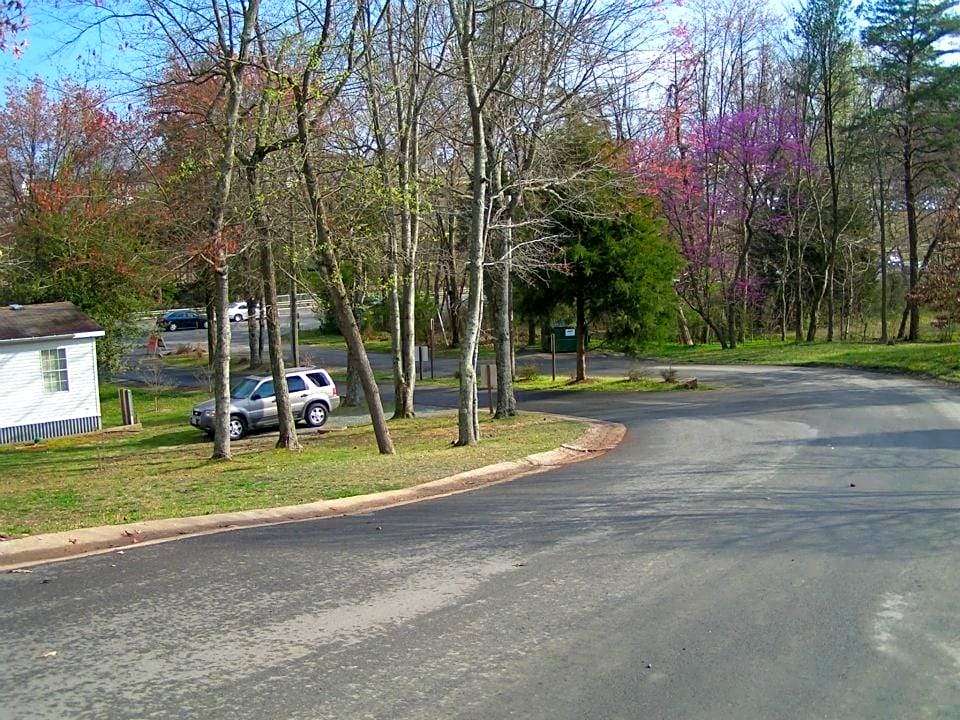Aquia Pines Camp Resort