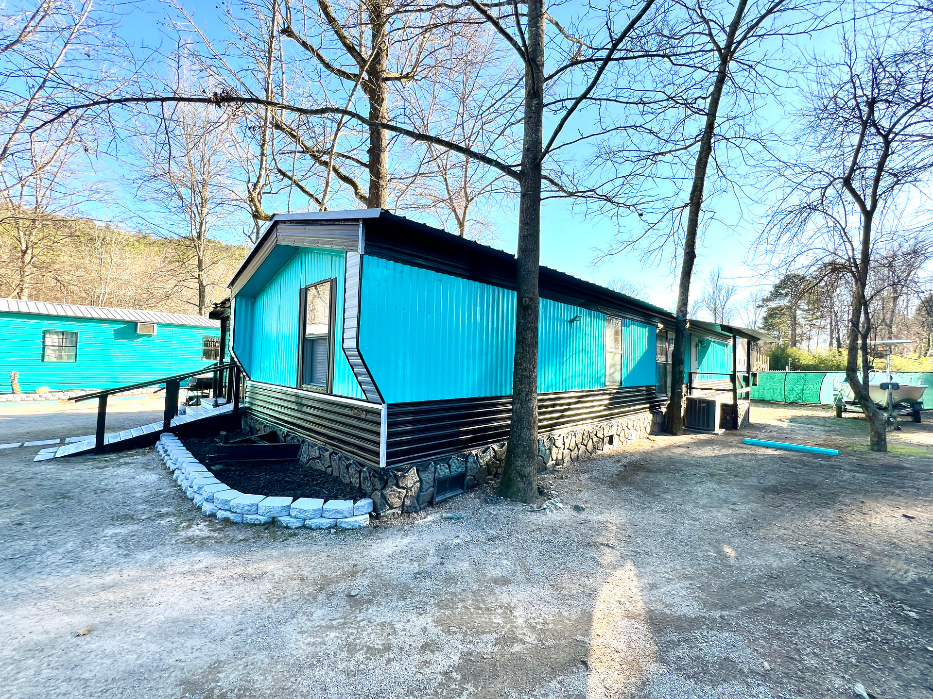 Hot Springs Glamping