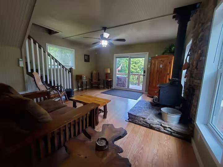 Second Creek Cabin