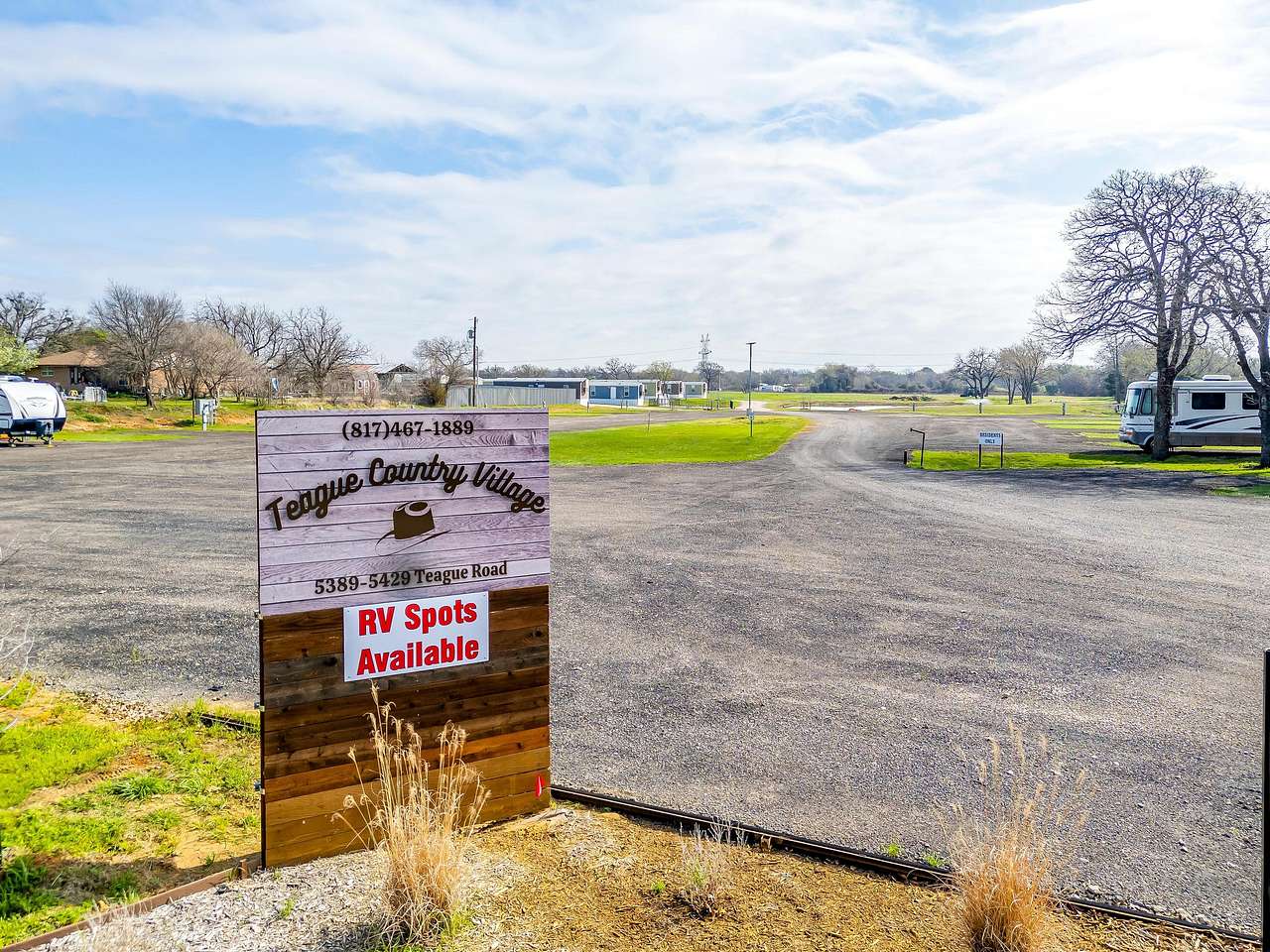 Teague Country Village
