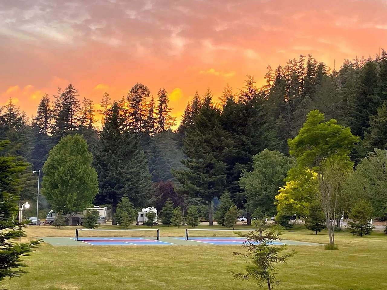 Redwood Meadows RV Resort