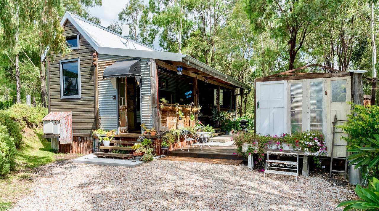 The Cabin, Ghost Gum Gully
