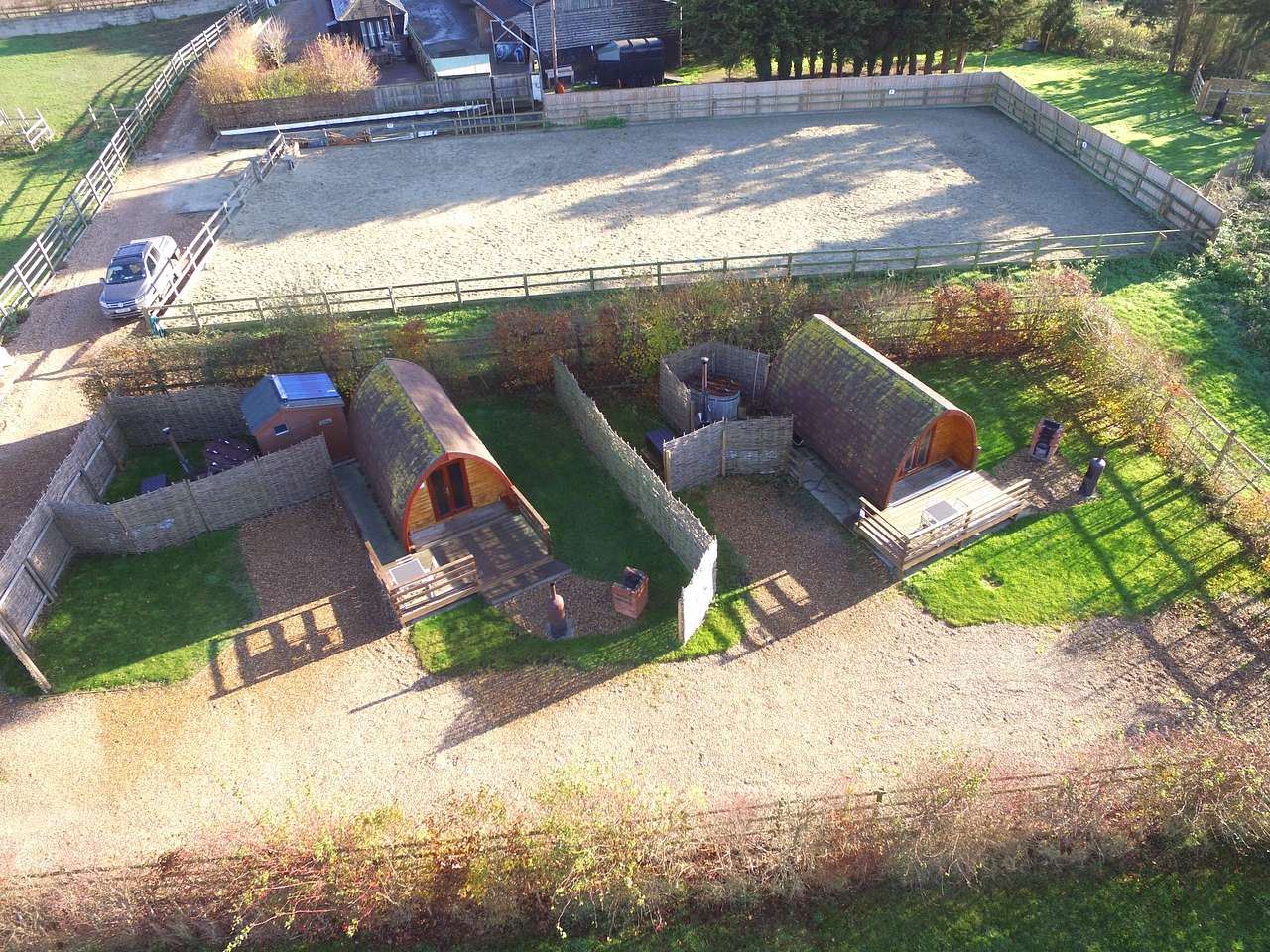 Lee Wick Farm Cottages & Glamping