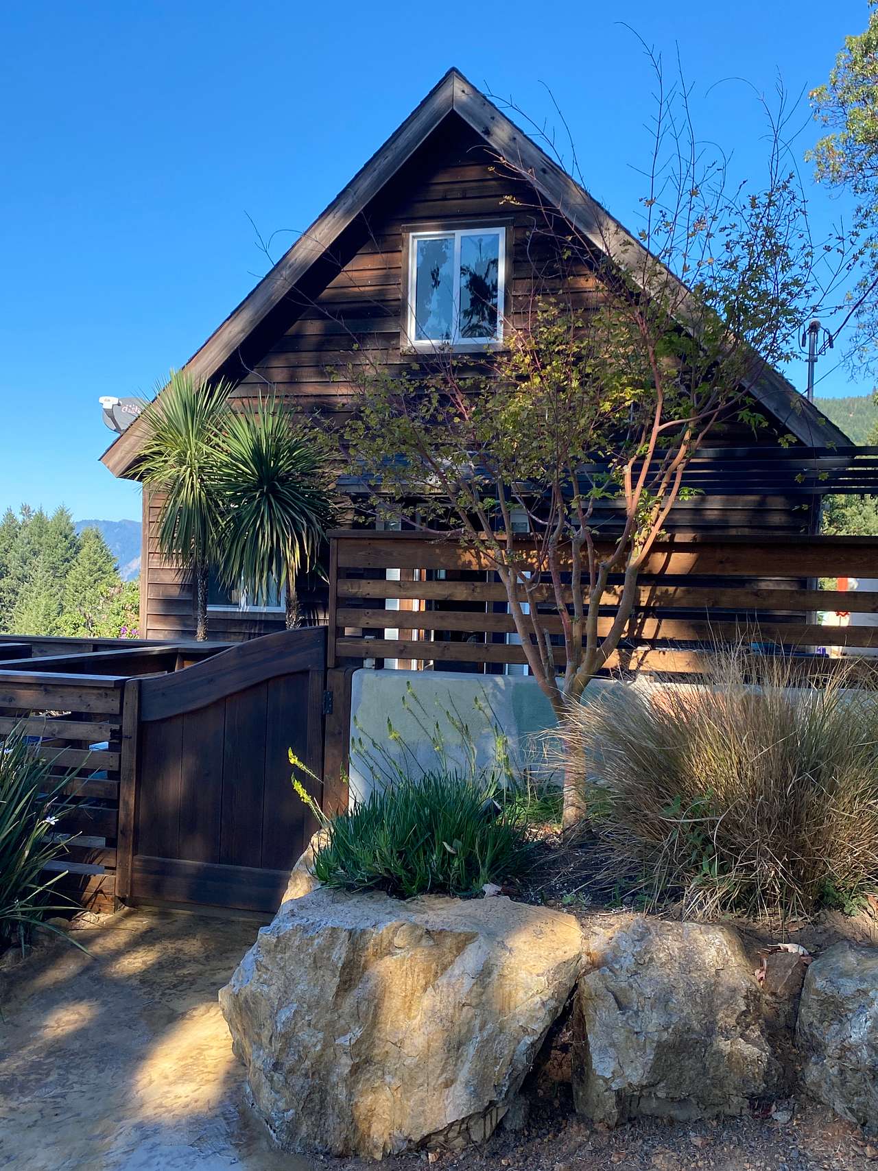 Lost Coast, Oceanview Retreat