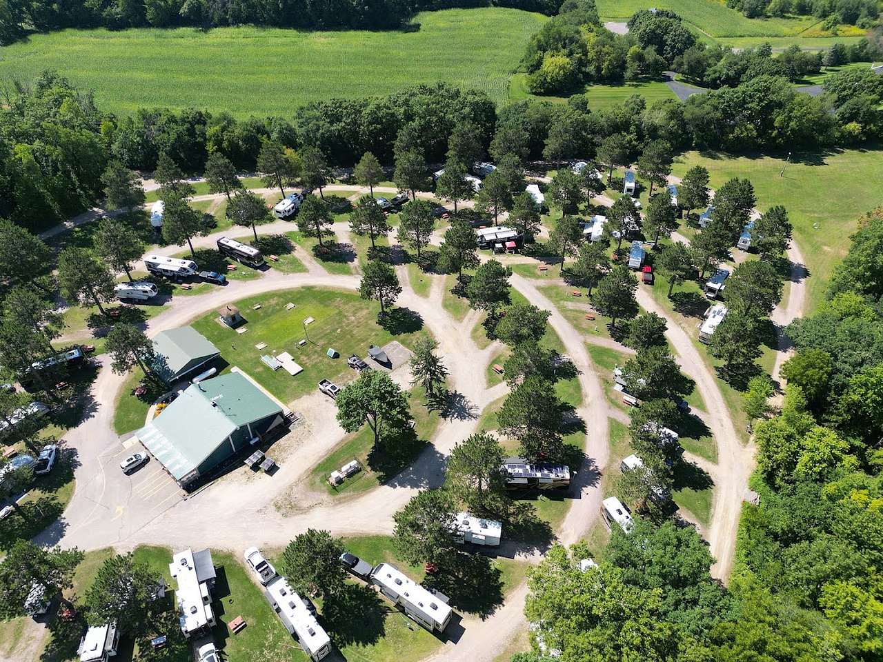 Country Roads Motorhome & RV Park