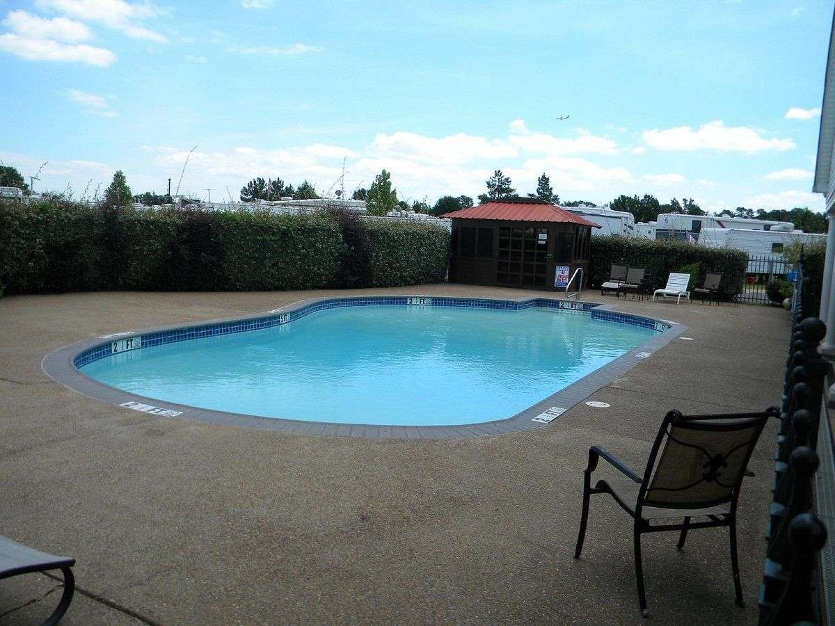 EZ Daze RV Park