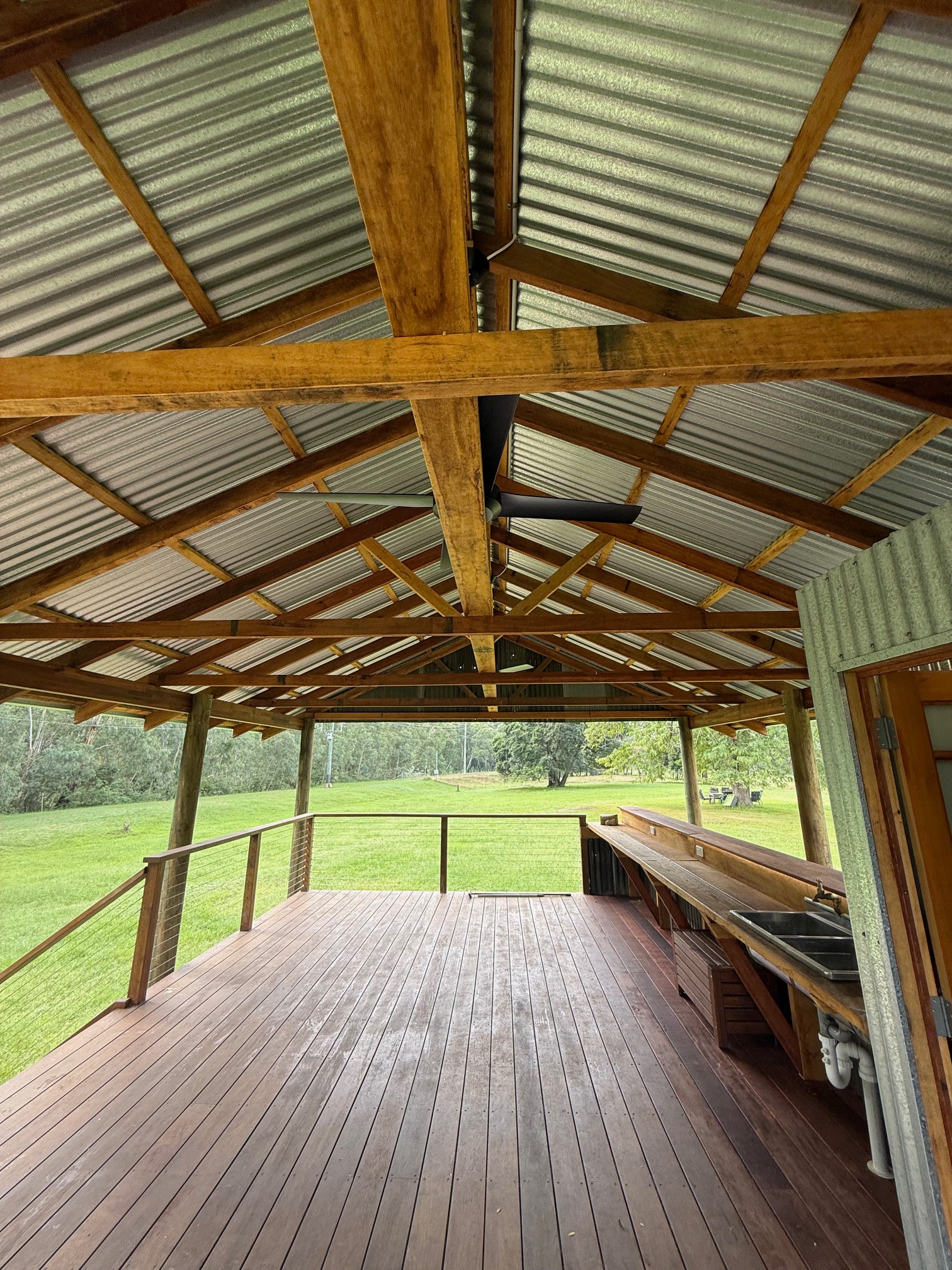 Colo River Hut