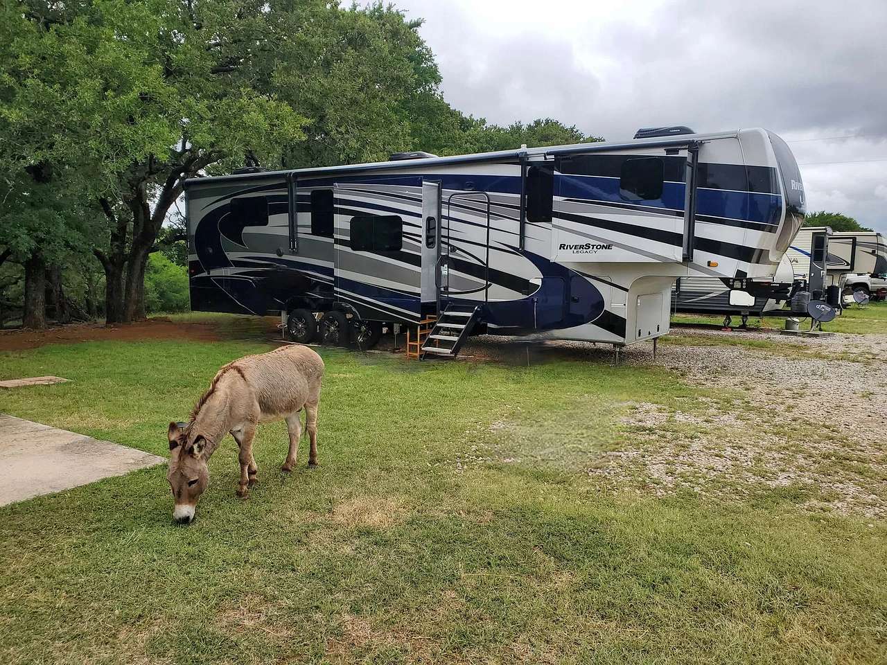 Hidden Lake RV Ranch