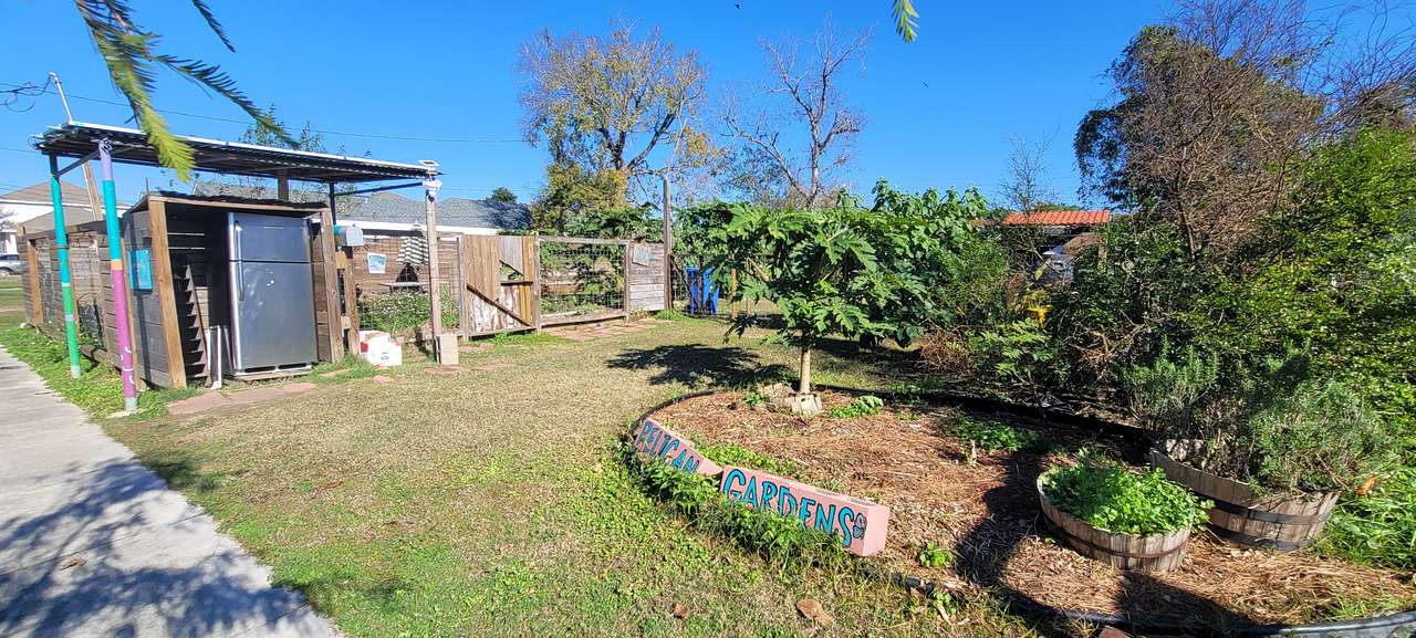 Pelican Gardens