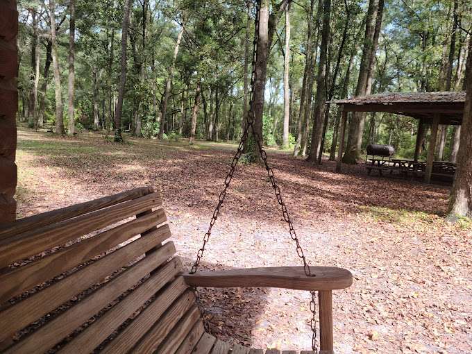 Ichetucknee Family Canoe and Cabins