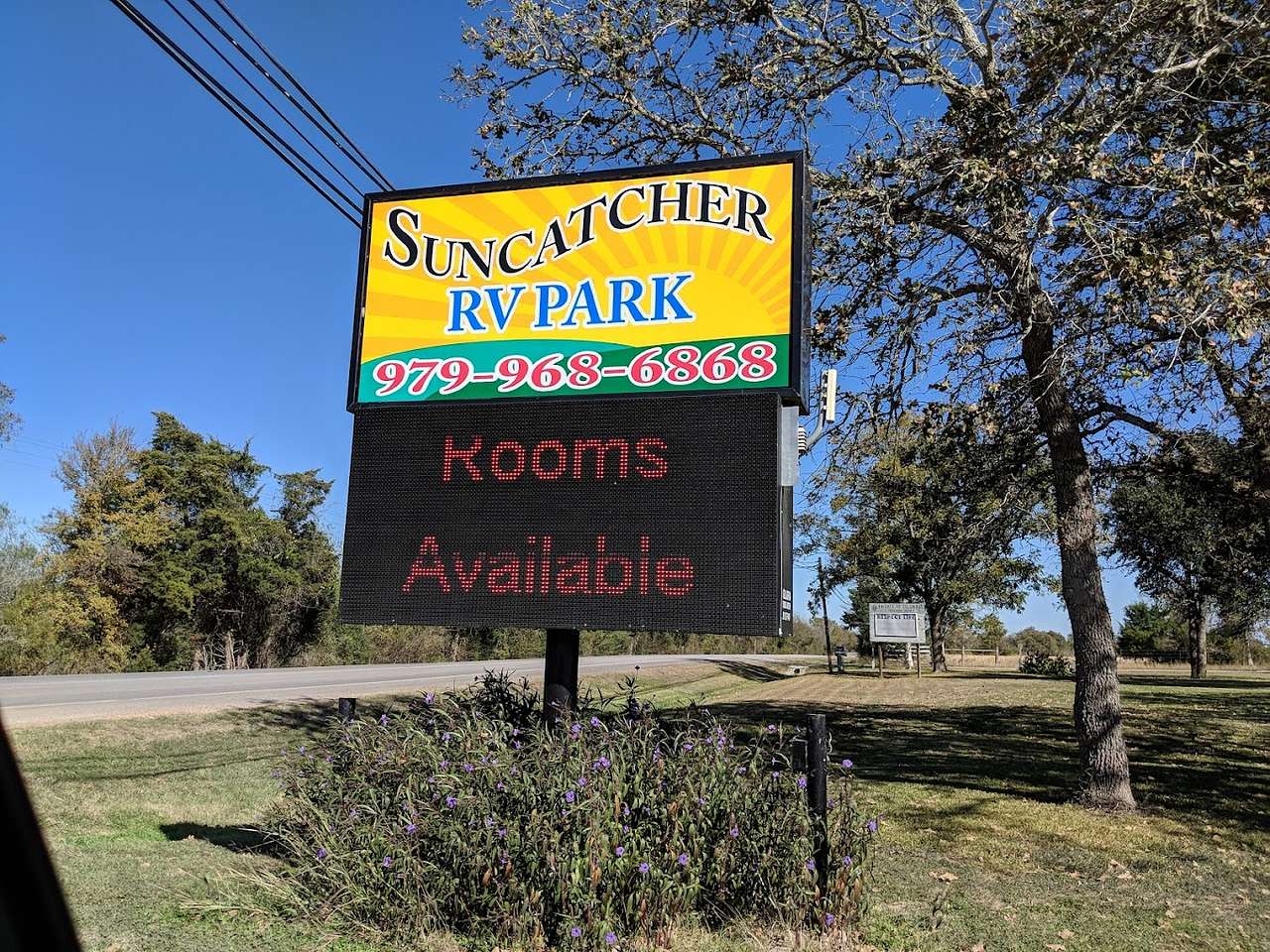 Suncatcher RV Park