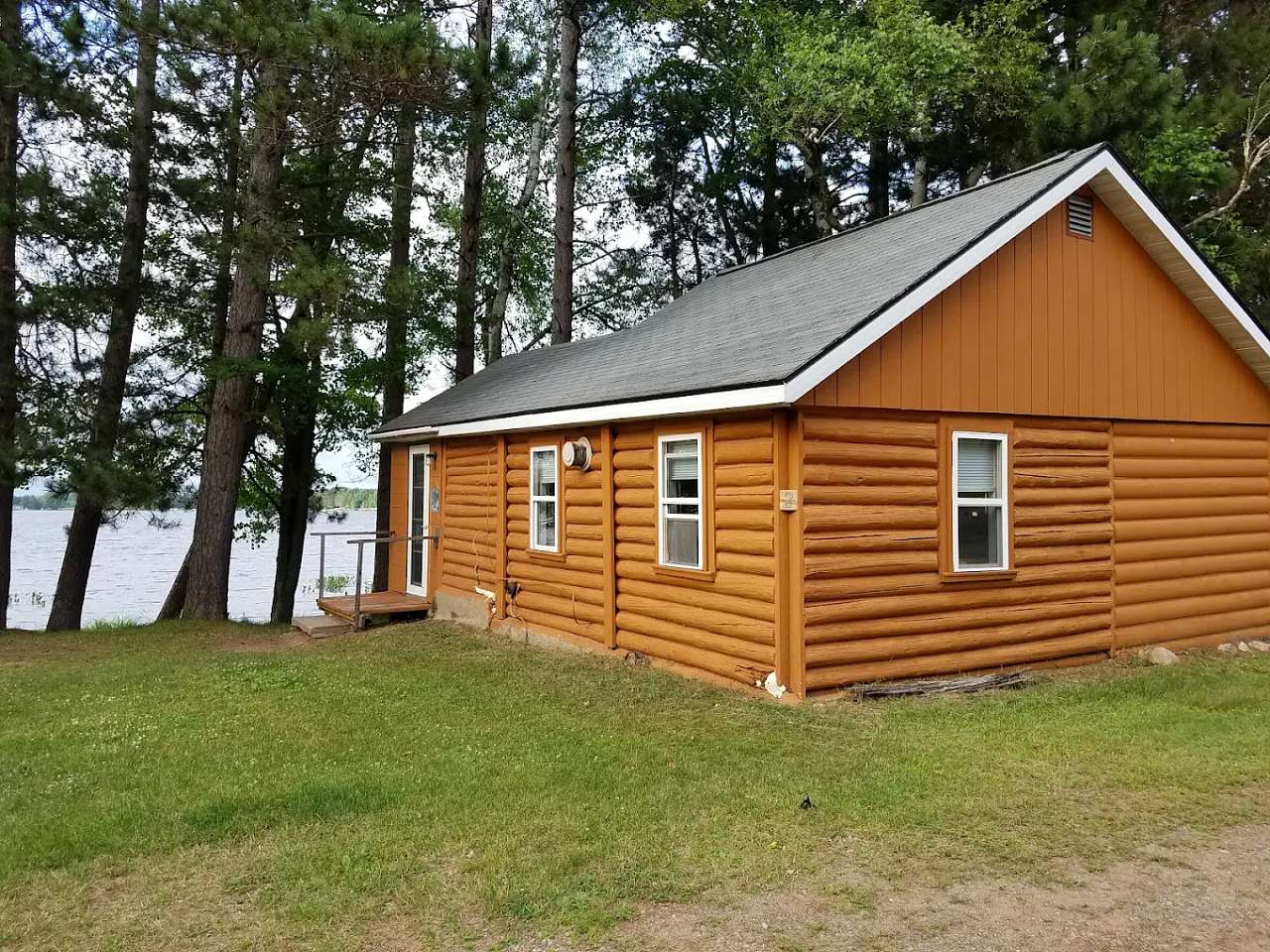 Lakeview Cabins & Campground