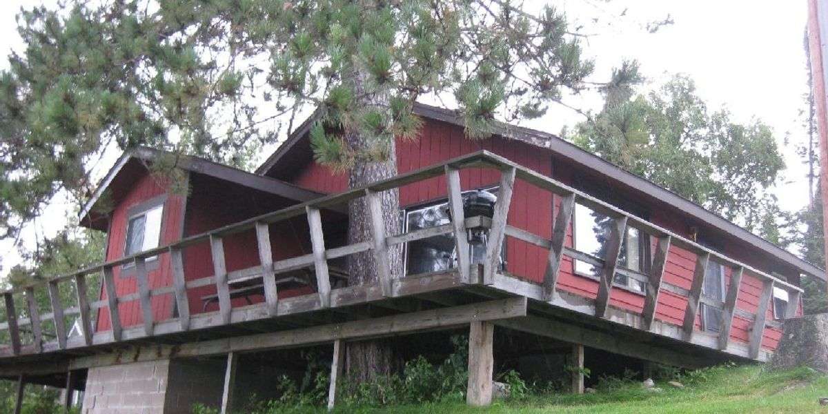 Cedar Bay Resort