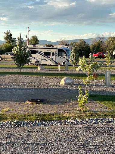 Cross Roads RV Park