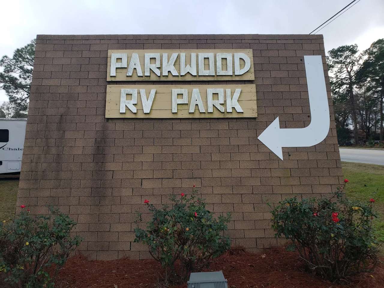 Parkwood RV Park and Cottages