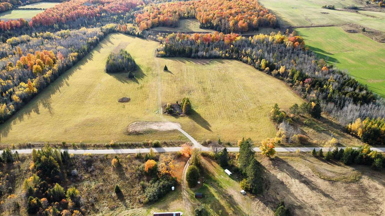 Maple Creek Farm