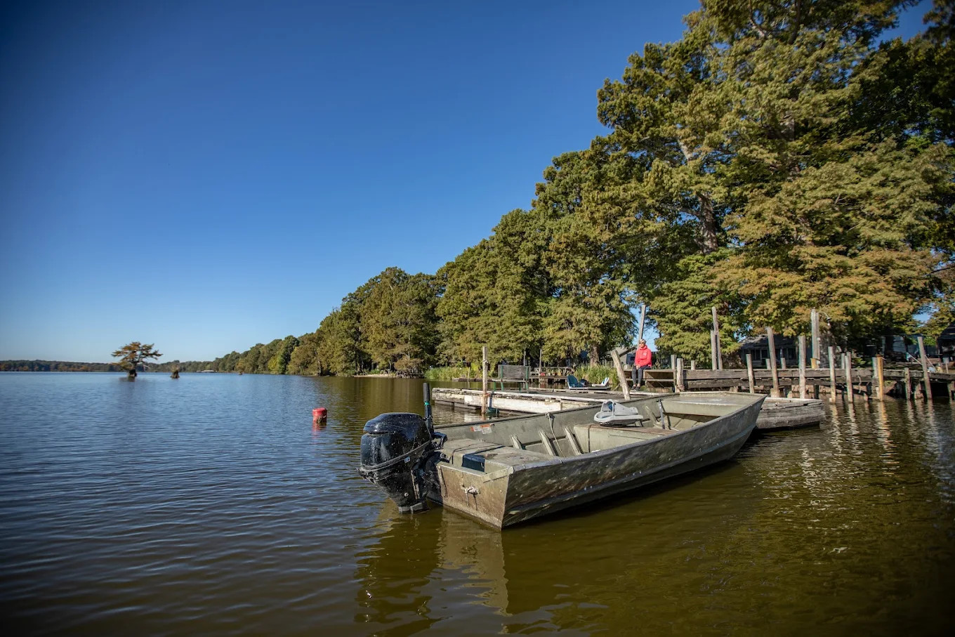 Sportsmans Resort