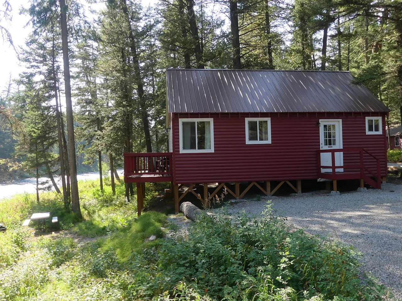 Campfire Lodge Resort