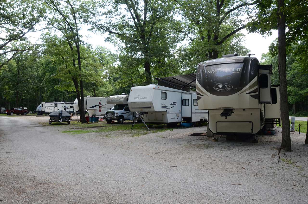 Bicentennial Campgroud at Lake Lou Yaeger