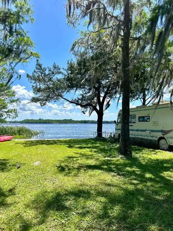 Big Oaks River Resort