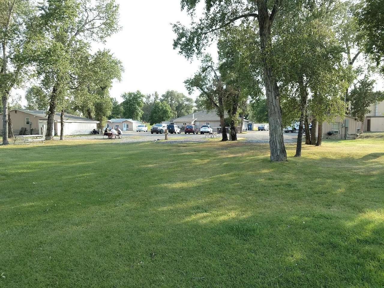 Oasis Motel & RV Park