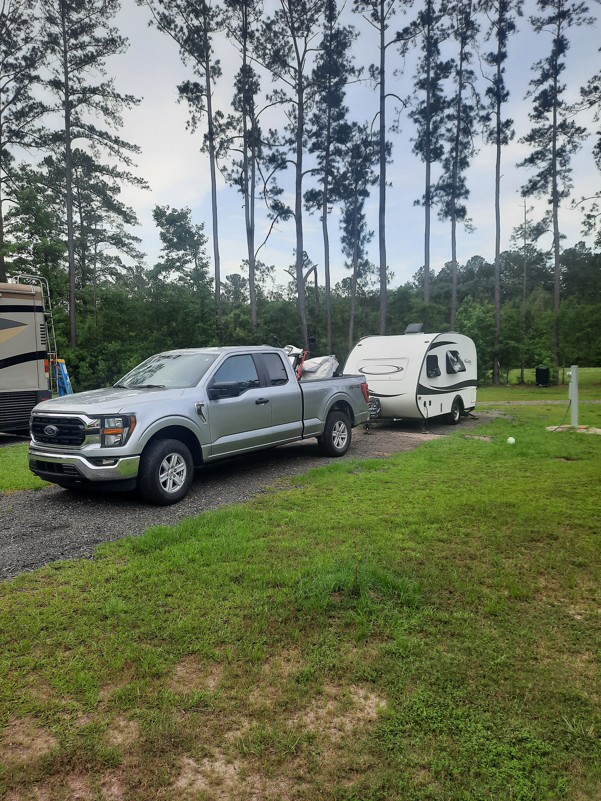 Nice level full service site 