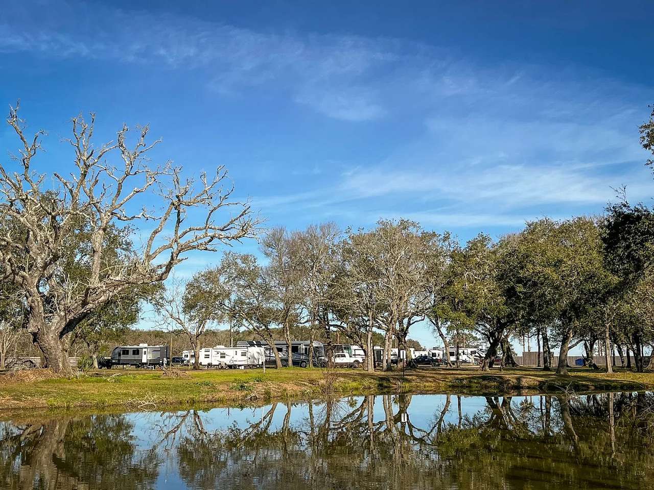 Quilly's Cozy Traveler RV Park